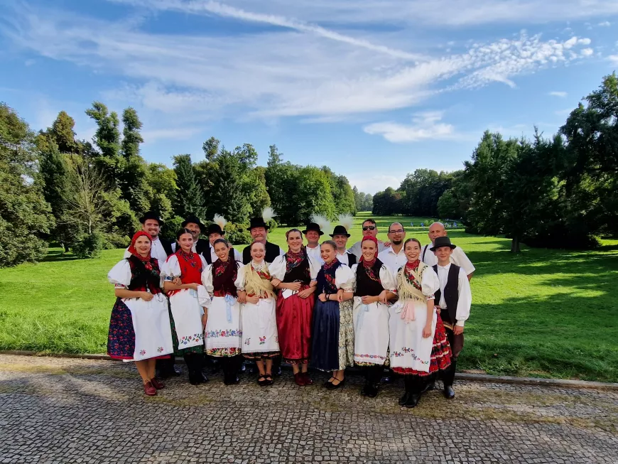 csoportkep_karvina